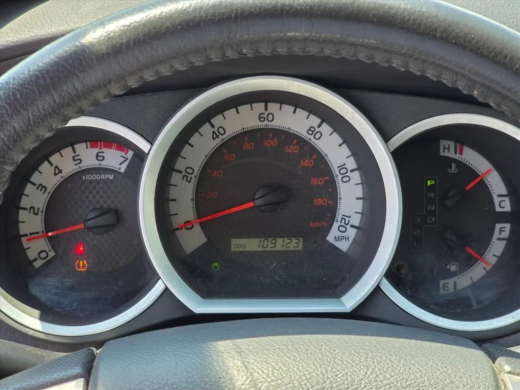 Used 2015 Red Toyota PreRunner image 7