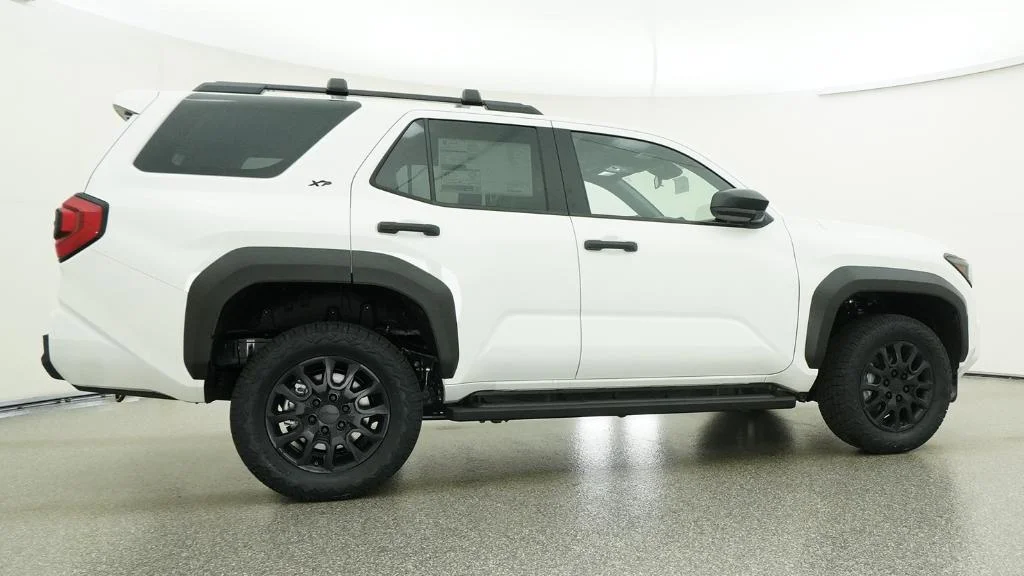 New 2026 Ice Cap Toyota SR5 image 20