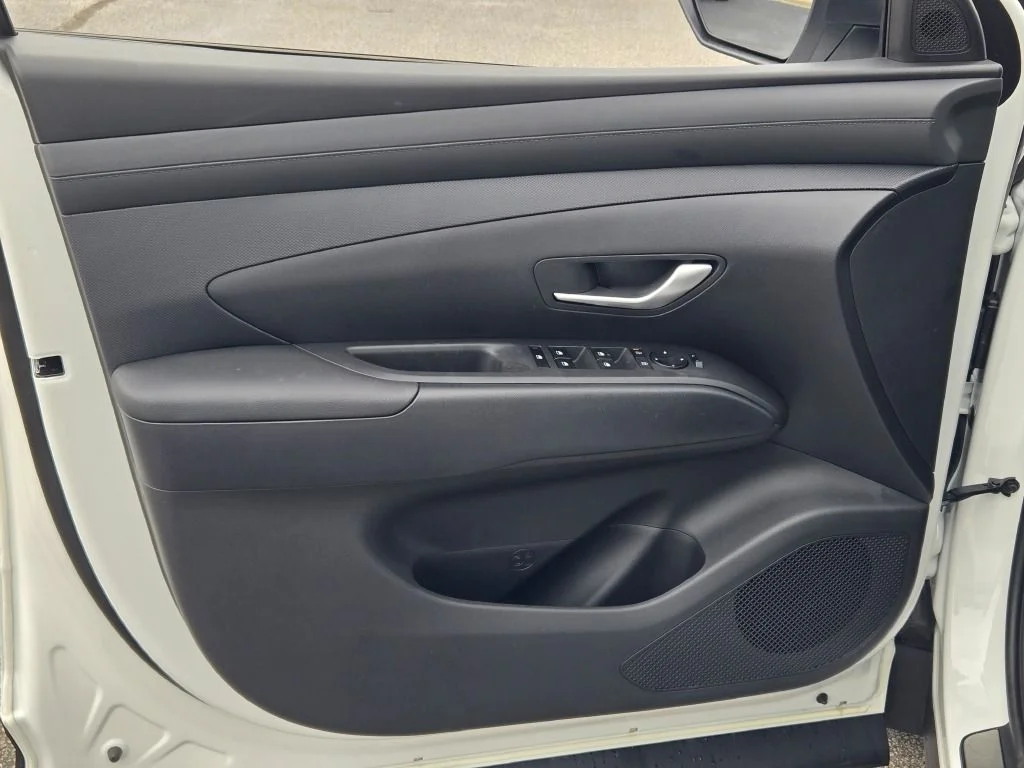New 2026 White Pearl Hyundai SEL image 18