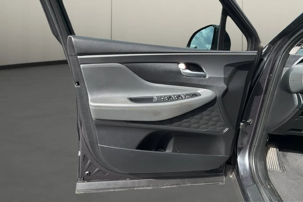 Used 2023 Gray Hyundai SEL image 14