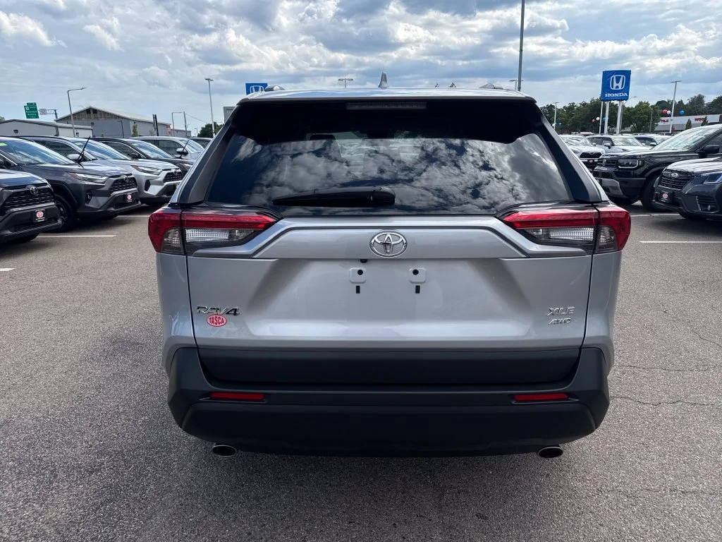 Used 2025 Silver Toyota XLE image 6