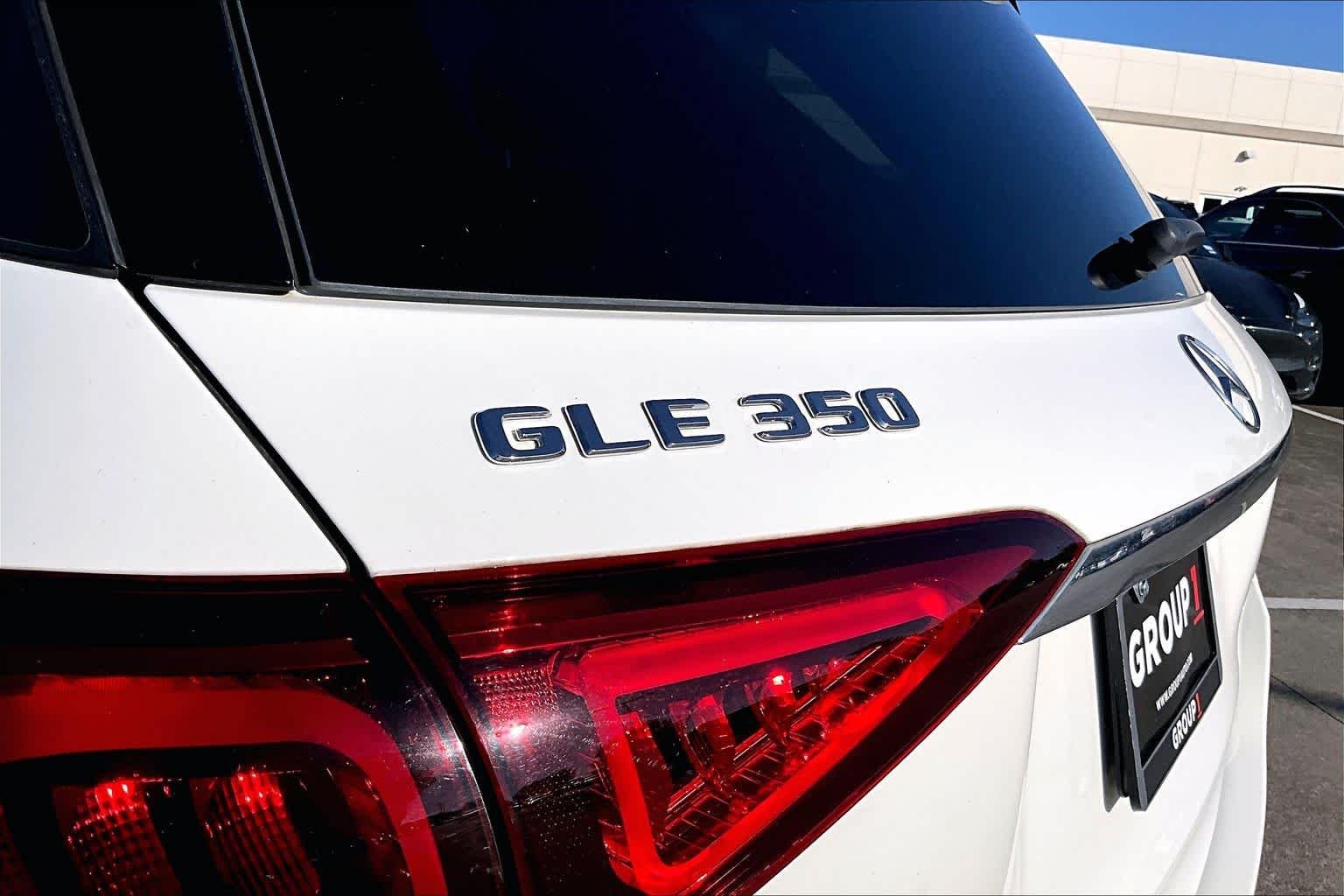 Used 2020 Polar White Mercedes-Benz GLE 350 image 29