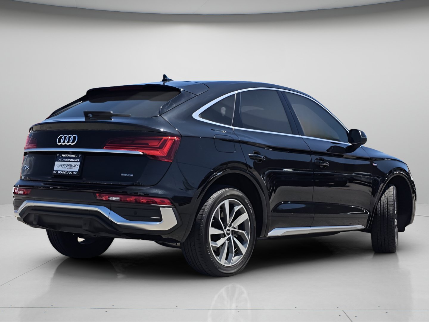 Used 2022 Black Metallic Audi 45 S line Premium image 24