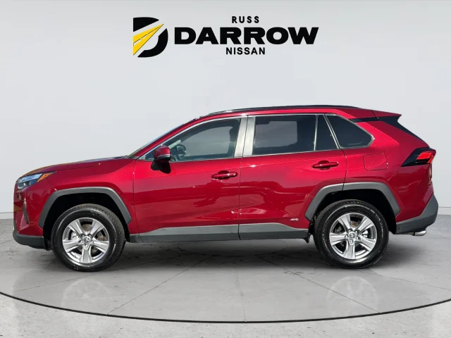 Used 2025 Red Toyota XLE image 2