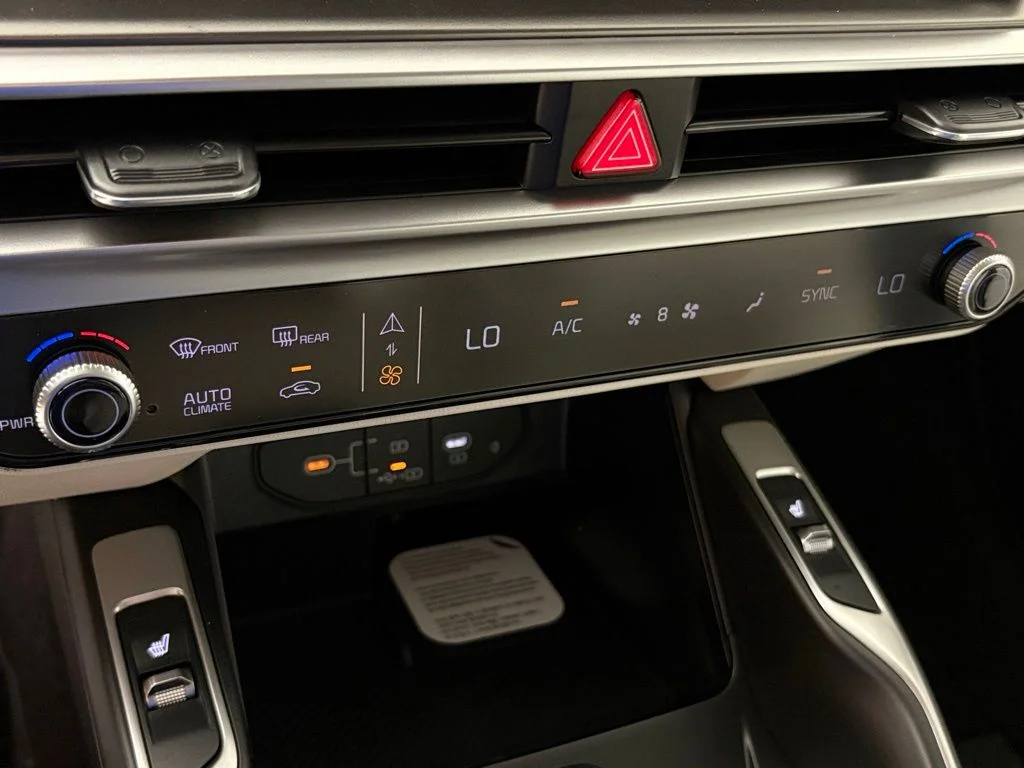 New 2026 Black Kia S image 27