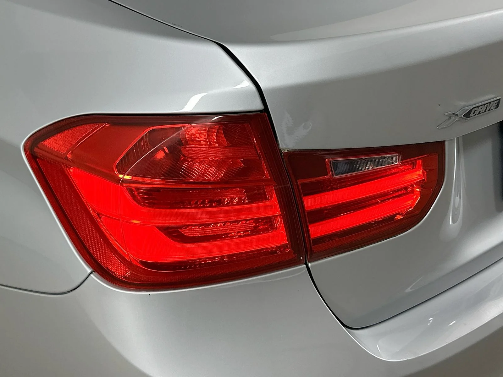 Used 2014 Silver BMW  image 12