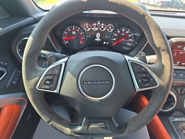 Used 2018 Orange Chevrolet 2LT image 14