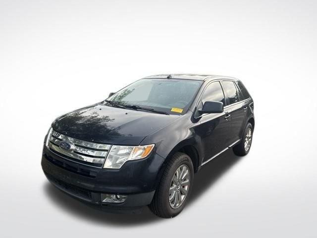 Used 2010  Ford Limited image 1