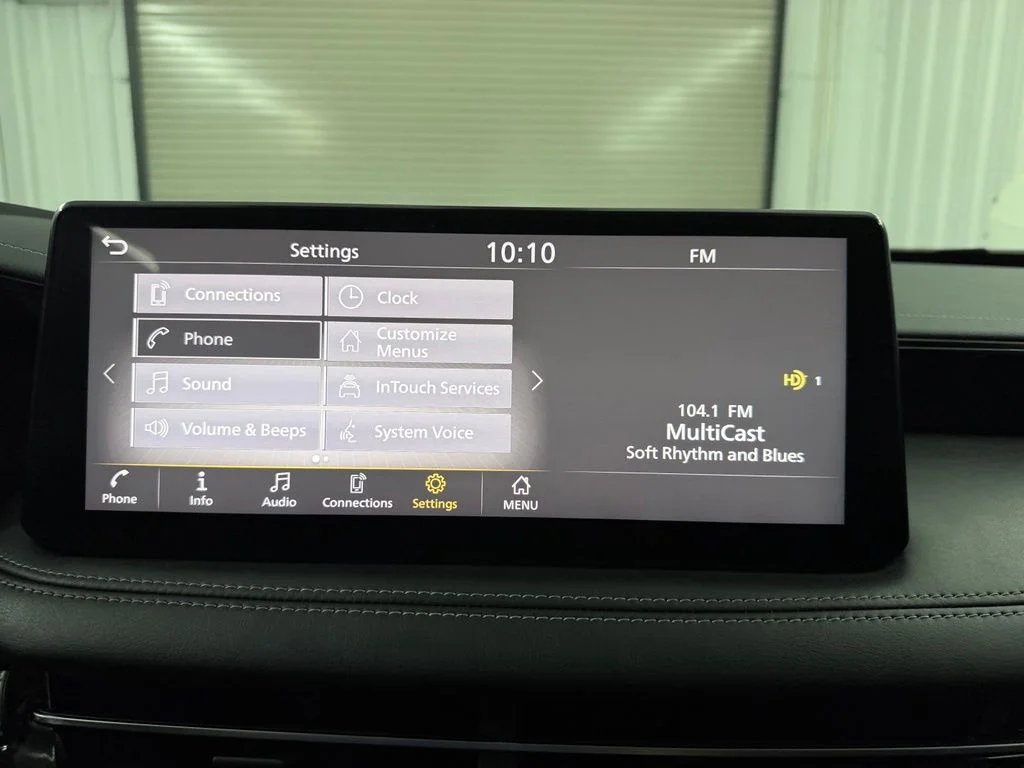 Certified Used 2023 Gray INFINITI PURE image 18