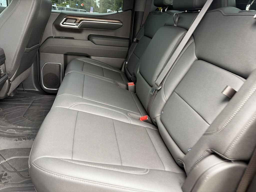 Used 2024 Black Chevrolet RST image 30
