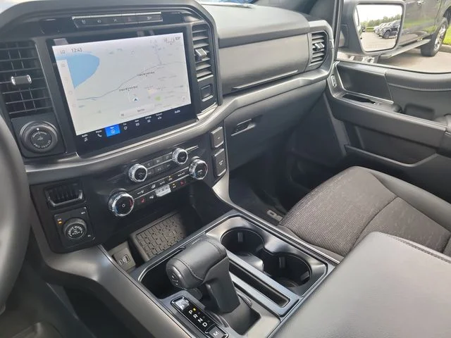 Used 2024 Black Ford XLT image 22