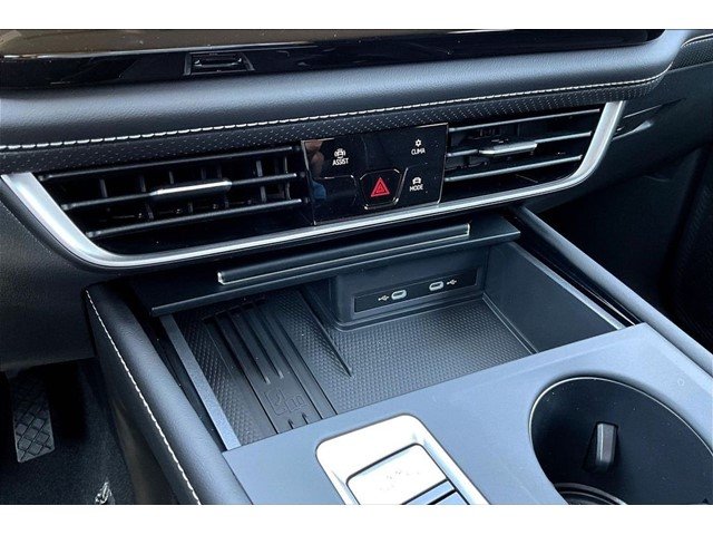 New 2026 Deep Black Pearl Volkswagen 2.0T SE image 16