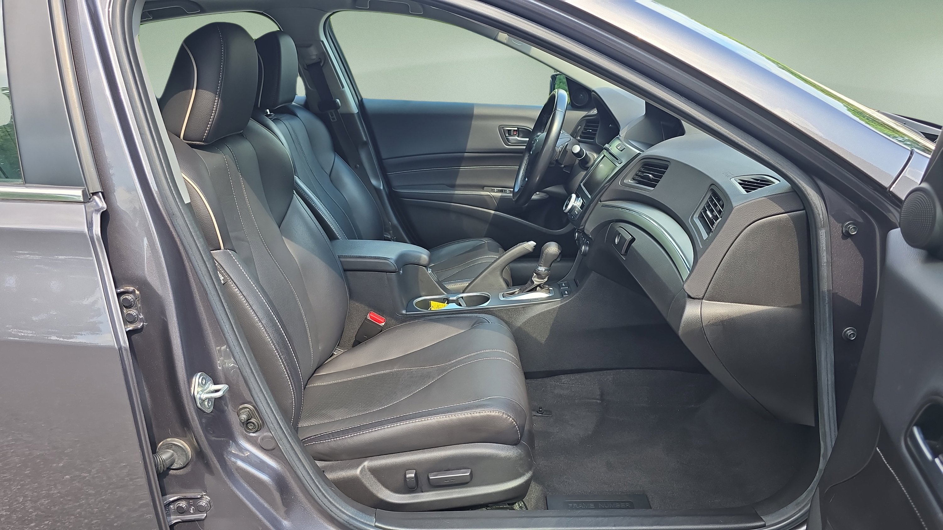 Certified Used 2021 Modern Steel Metallic Acura w/Premium Pkg image 10