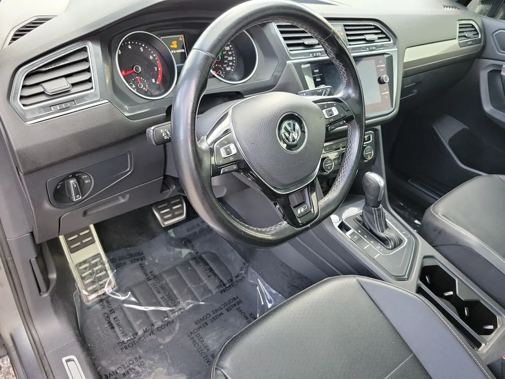 Used 2021 Gray Volkswagen 2.0T SE R-Line Black image 21