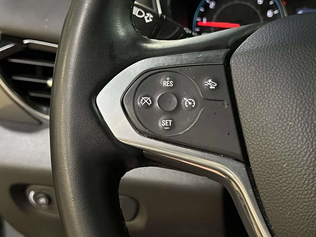 Used 2023 Sterling Gray Metallic Chevrolet LT Cloth image 26