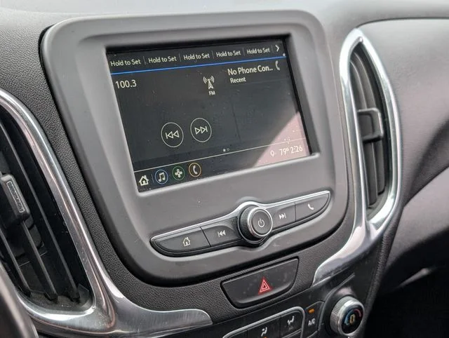Used 2019 Silver Chevrolet LT image 27