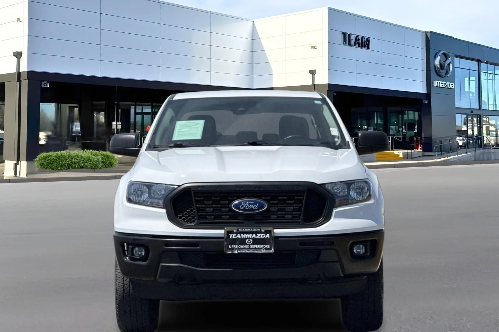 Used 2022 White Ford XL image 6