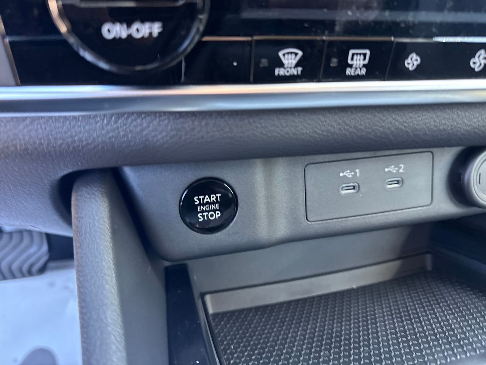 New 2026 Nissan Rogue SV 4D Sport Utility