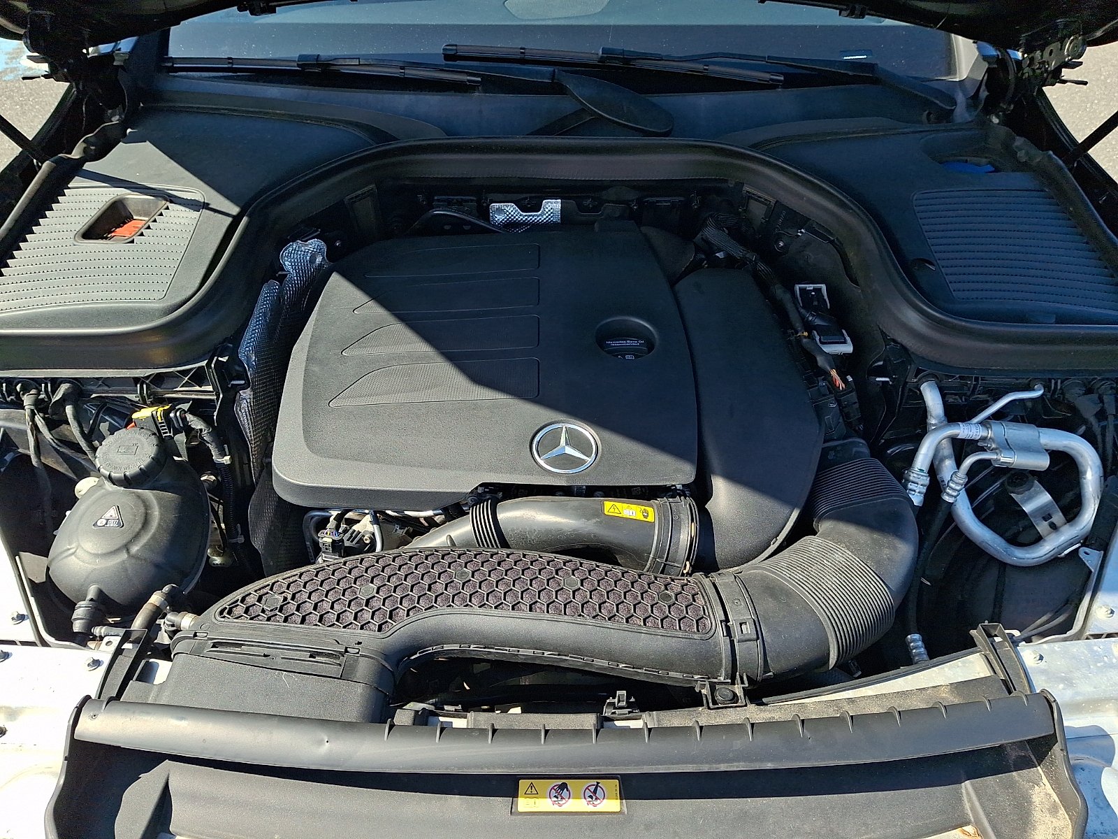 Certified Used 2021 Graphite Gray Metallic Mercedes-Benz 4MATIC® image 29