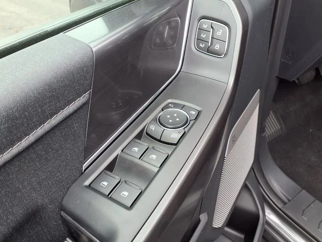New 2026 Carbonized Gray Metallic Ford Lariat image 11