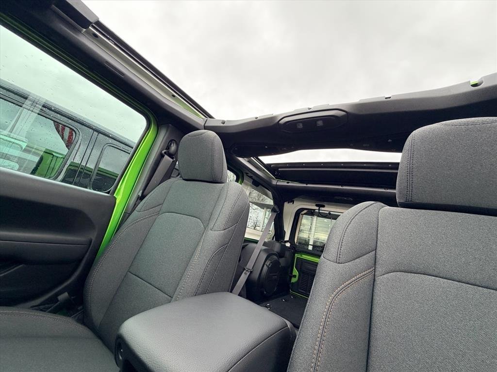 2026 Jeep Wrangler 4-Door Willys - Photo 7