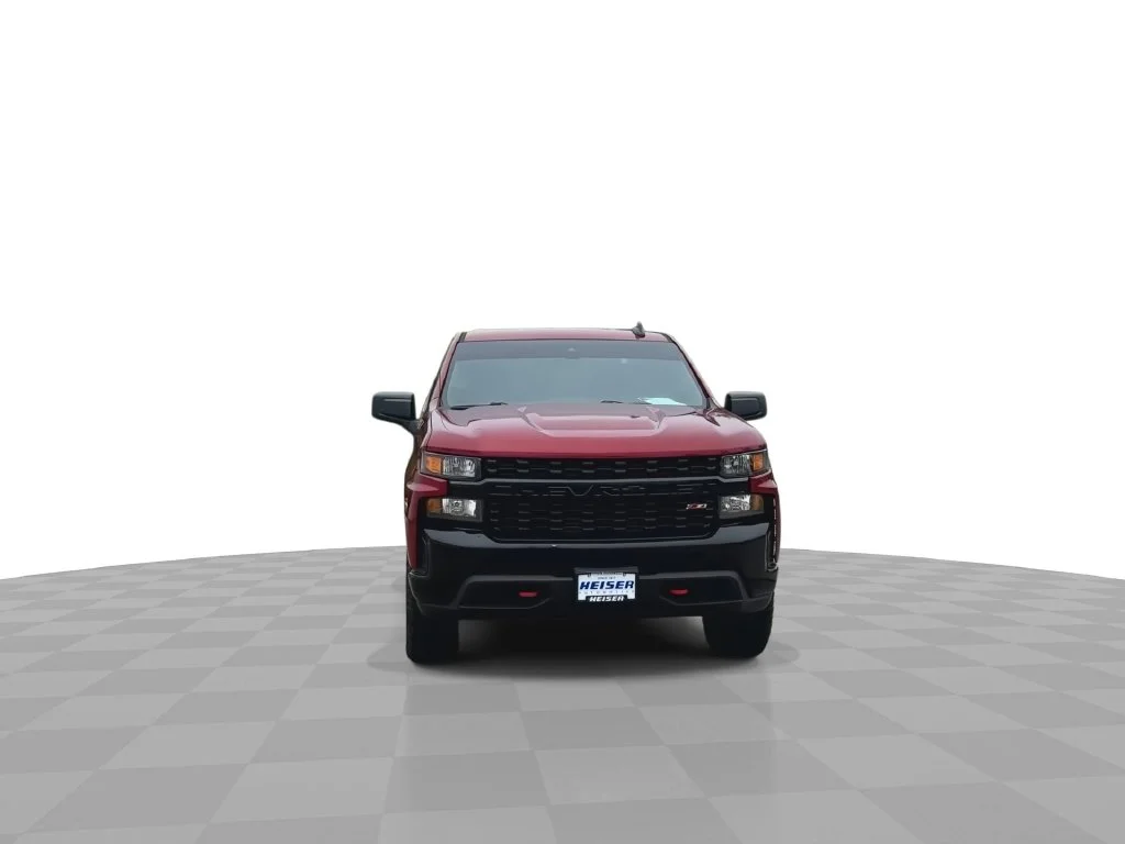 Used 2022 Red Chevrolet Custom Trail Boss image 3