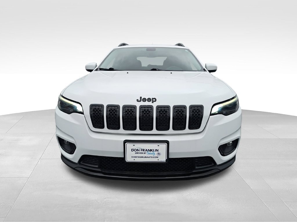 Used 2020 White Jeep Latitude Plus image 8