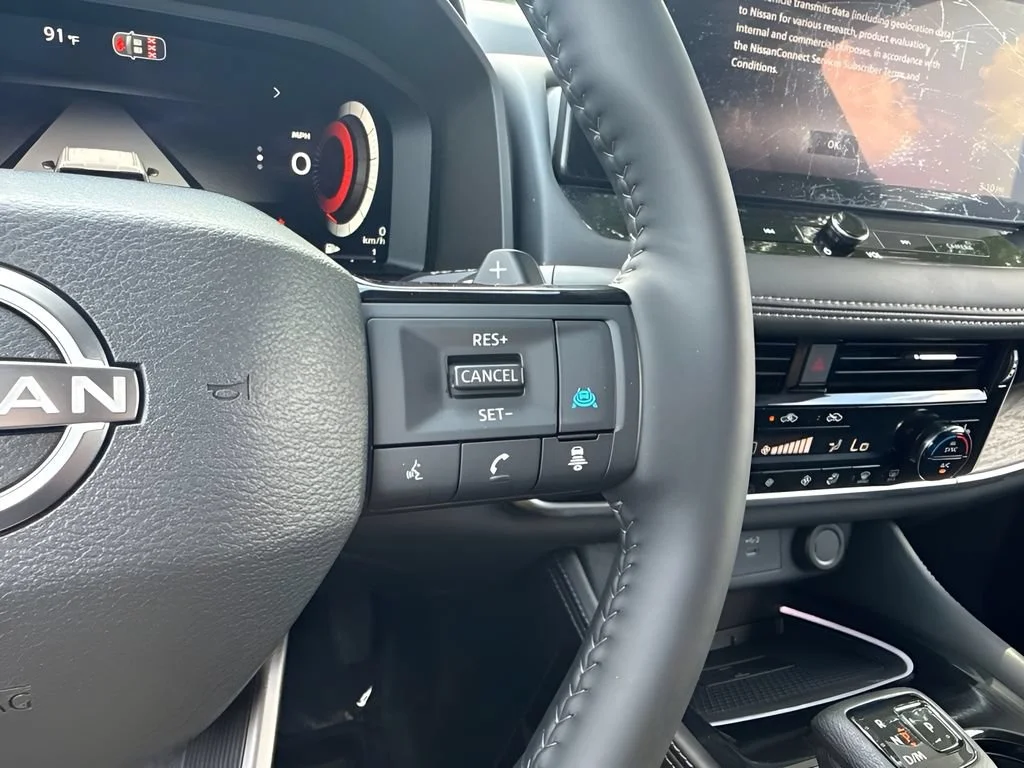 Used 2026 Blue Nissan Platinum image 17