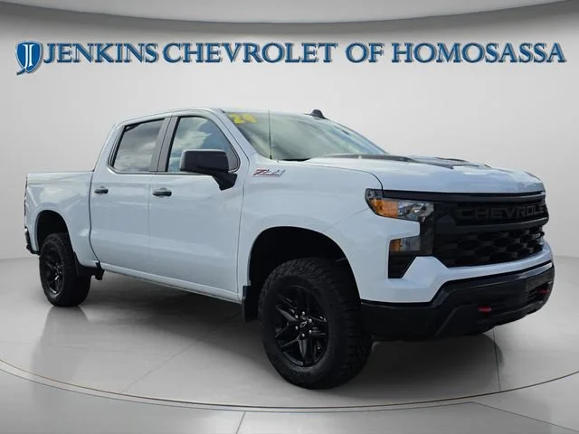 Used 2024 Summit White Chevrolet Custom Trail Boss image 1