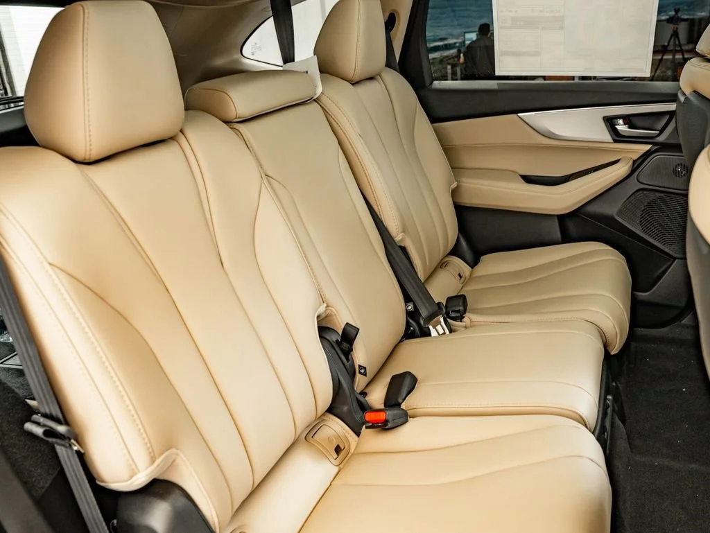 New 2026 Platinum White Pearl Acura SH-AWD image 49