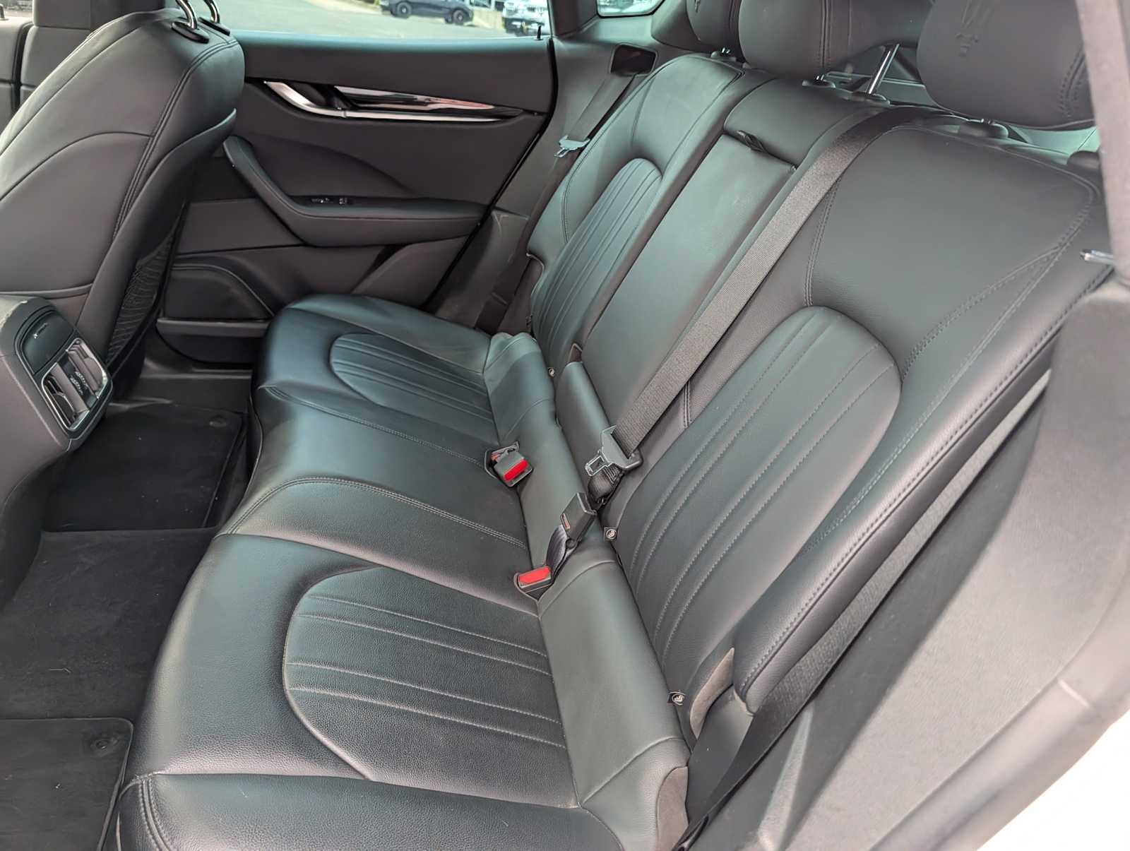 Used 2023 Bianco Maserati Modena image 14