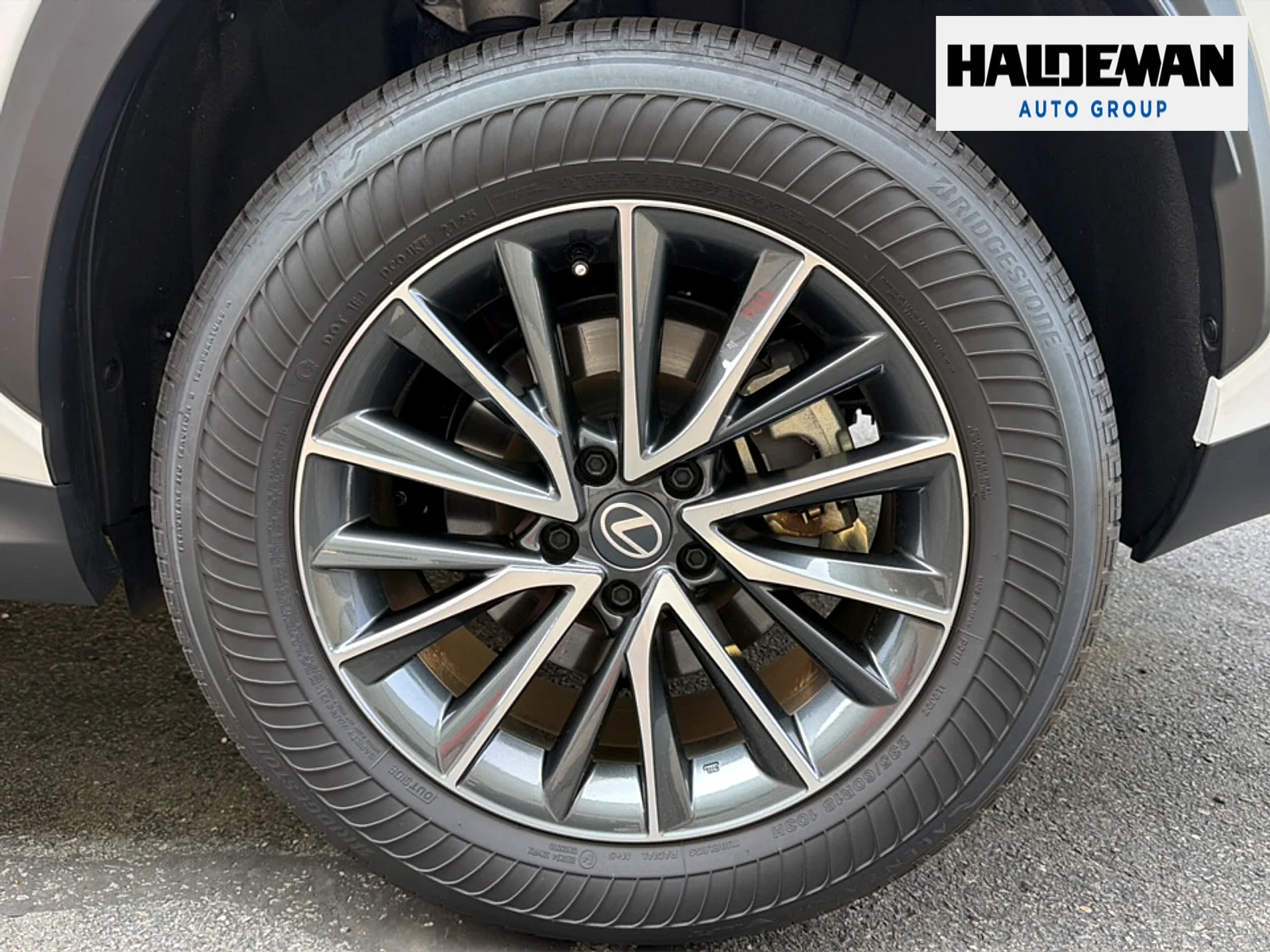 Used 2026 Ultra White Lexus Premium image 7
