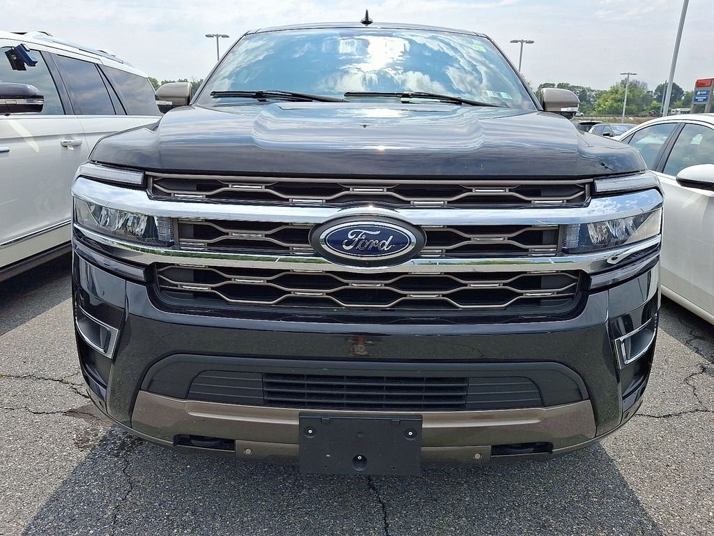 Used 2022 Black Ford King Ranch image 2