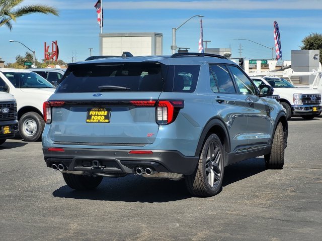 New 2026 Blue Ford ST image 4