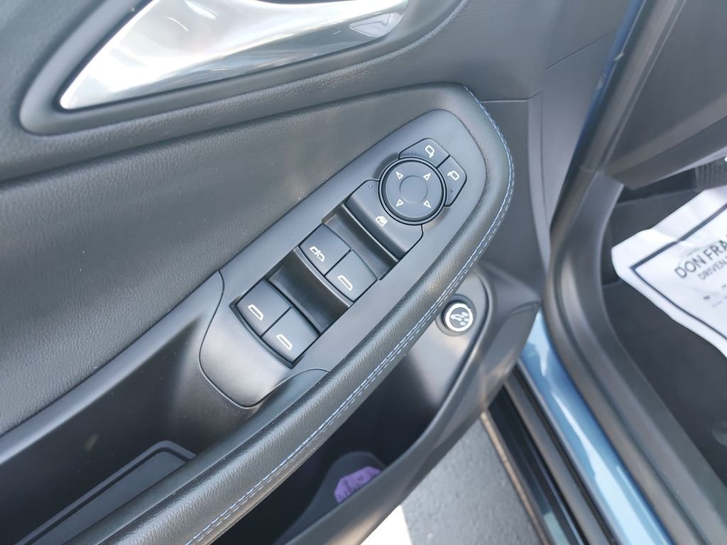 Used 2025 Blue Buick Sport Touring image 11