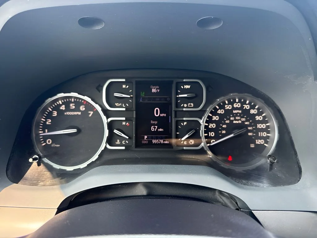 Used 2019 Black Toyota SR5 image 13