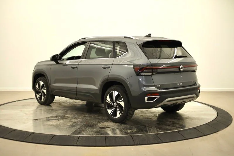 New 2026 Gray Volkswagen 1.5T SE image 5