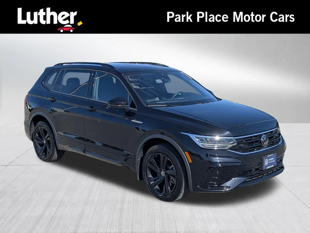 2024 Volkswagen Tiguan SE R-Line Black