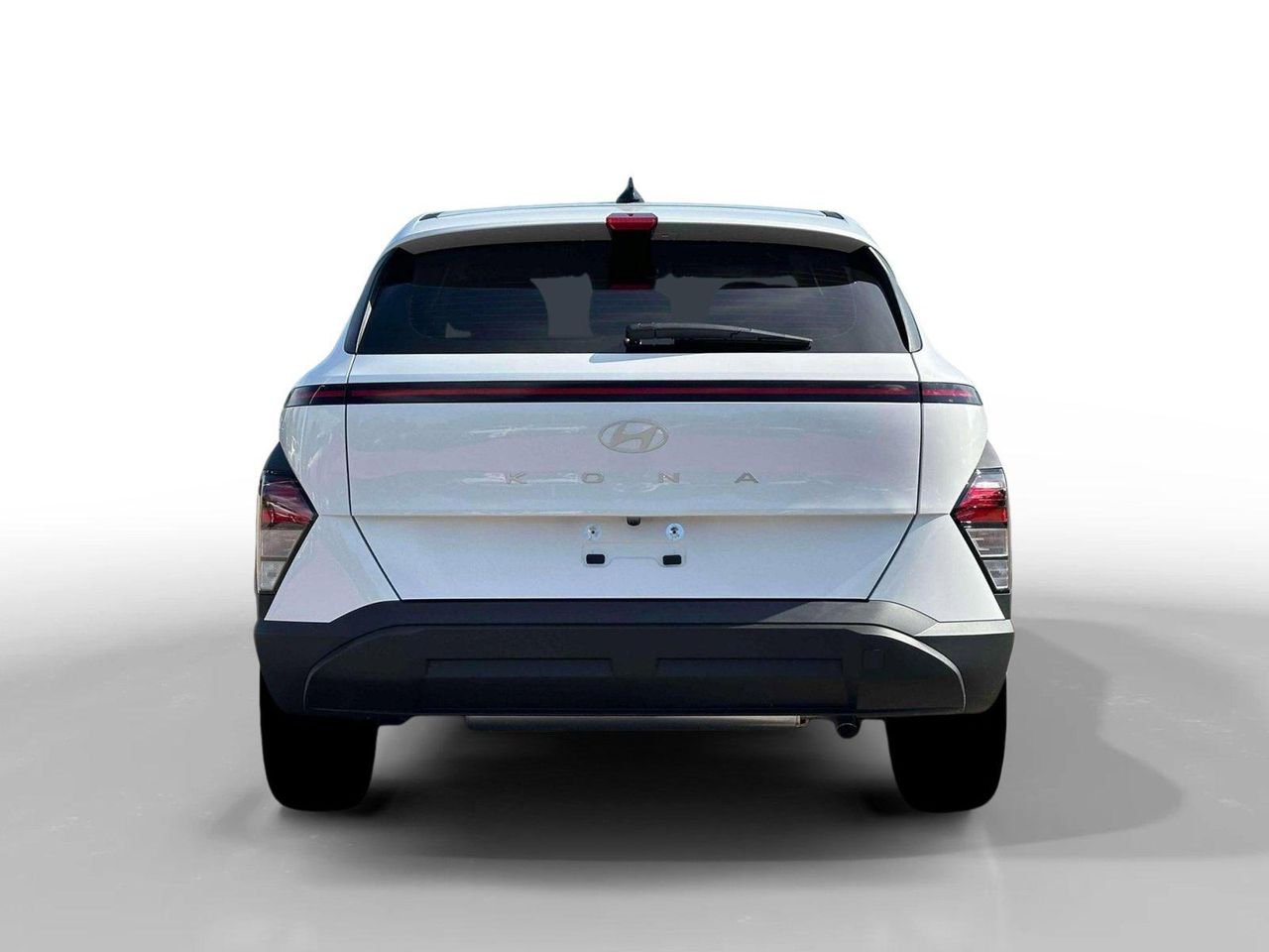 New 2026 Atlas White Hyundai SE FWD image 25