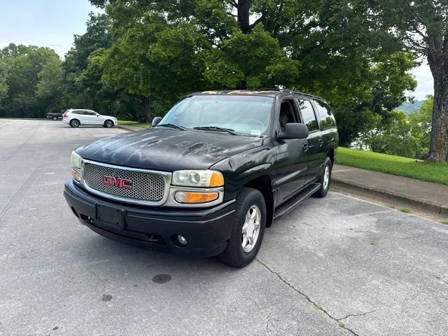 Used 2002 Black GMC Denali image 3