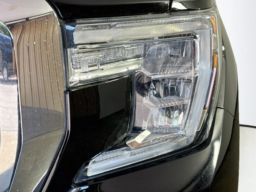 Used 2021 Black GMC SLT image 37