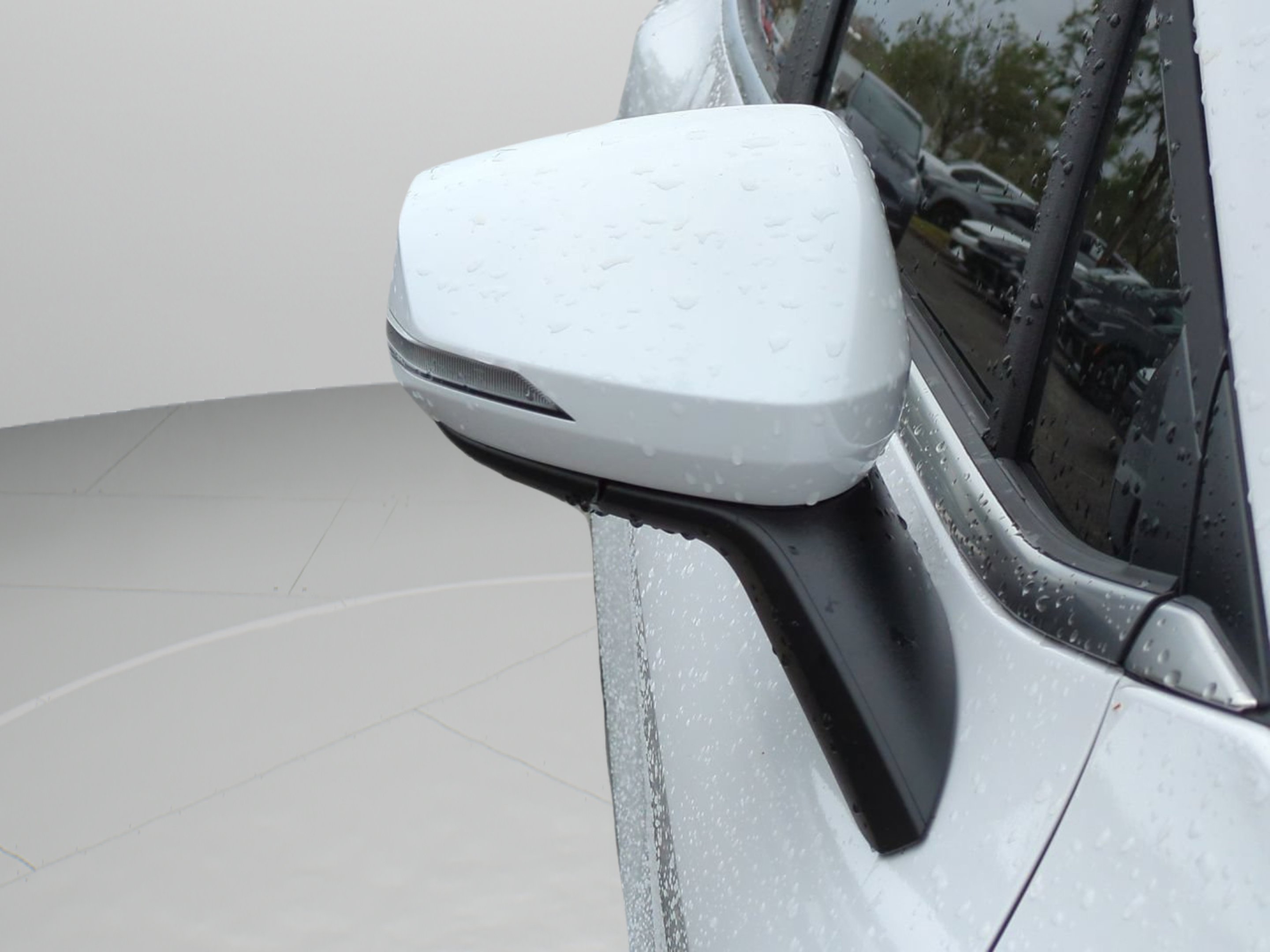 New 2026 Glacial White Pearl Kia EX image 13
