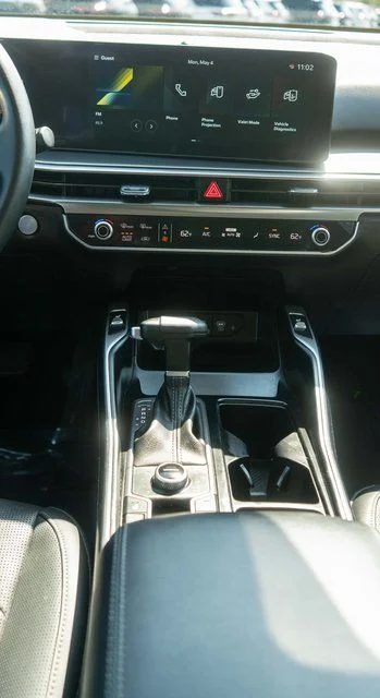 Used 2025 White Kia EX image 17