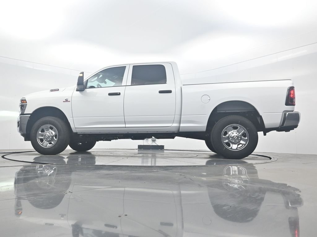 New 2026 Bright White Clear-Coat Exterior Paint RAM Tradesman image 41