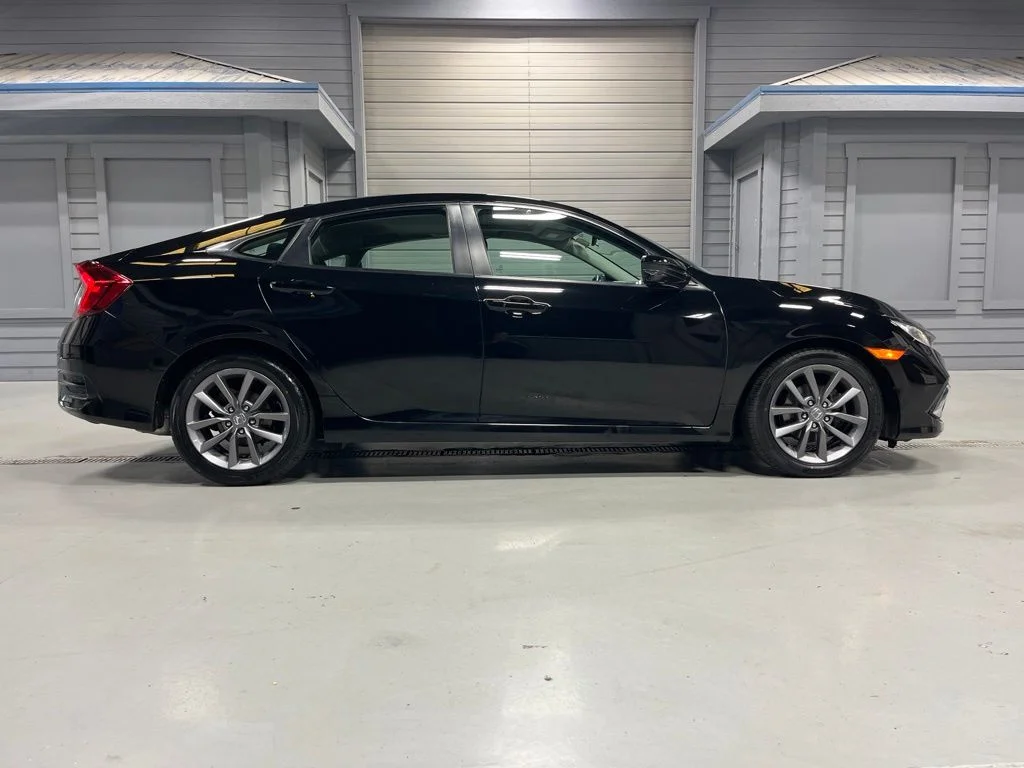 Certified Used 2019 Crystal Black Pearl Honda EX image 8