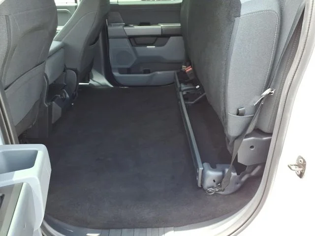 Used 2025 White Ford XLT image 17