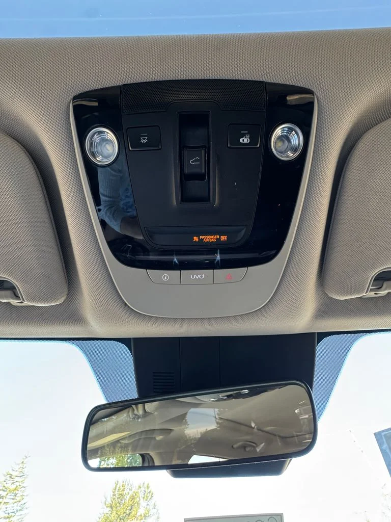 Used 2021 Everlasting Silver Kia SX image 22