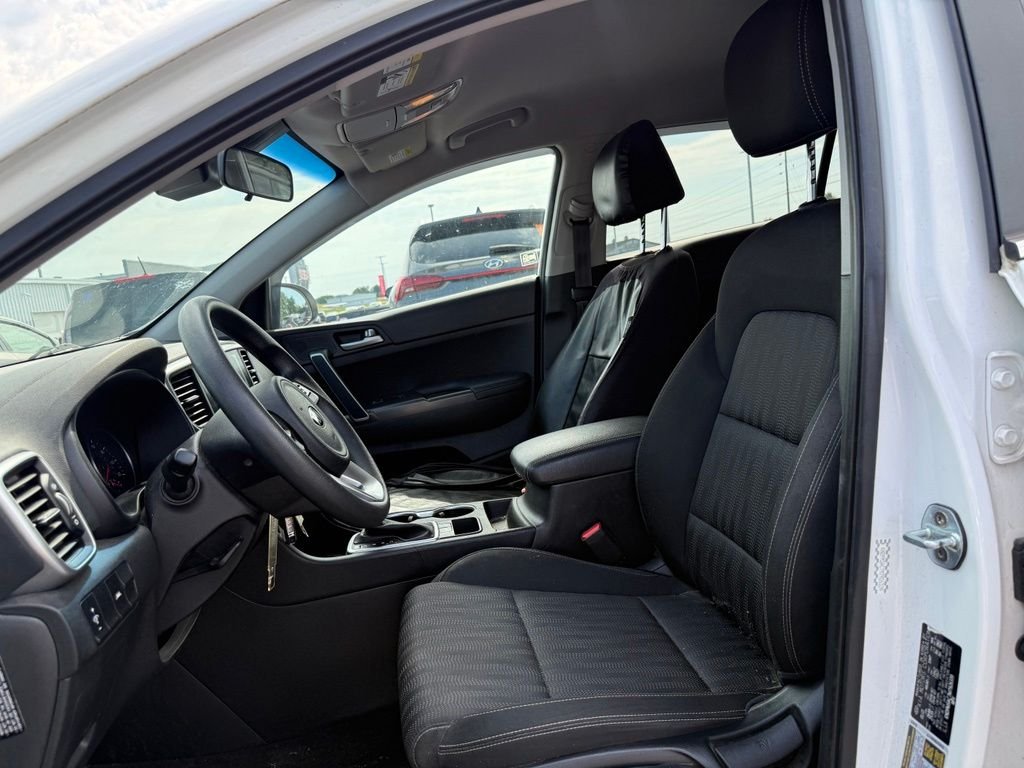 Used 2021 White Kia LX image 4