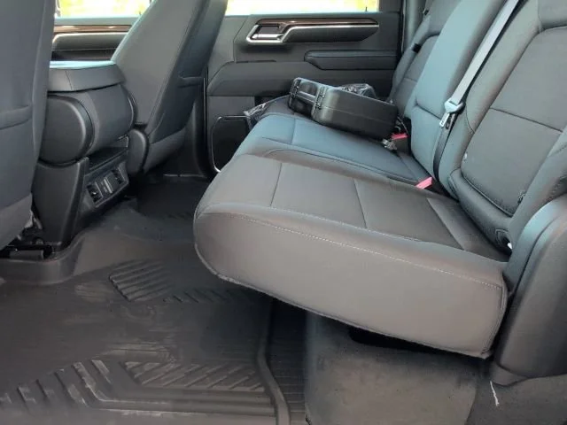 2025 Chevrolet Silverado 2500 HD LT - Photo 7
