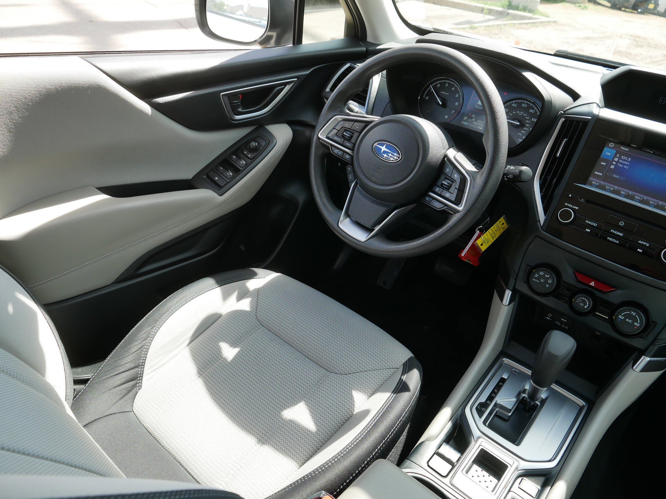 Used 2022 Crystal White Pearl Subaru CVT image 9
